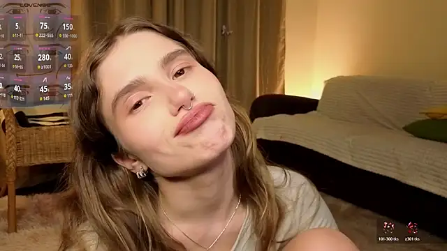 Chat +18 de RozanneJordan ao vivo