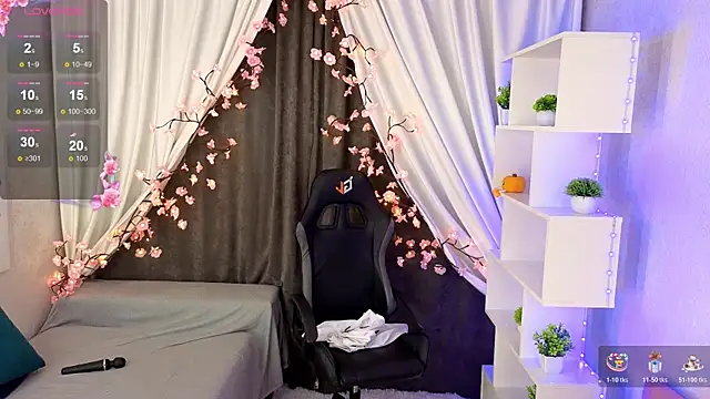 SugarNyaa's Live XXX Chat