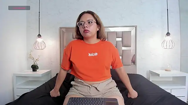 Chat +18 de MoritaSun ao vivo