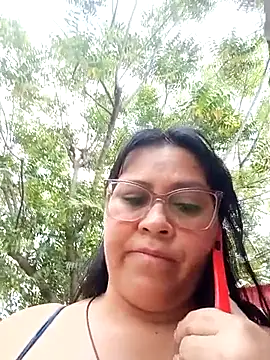 Chat +18 de Dirty-Momm-Divorced-Hot ao vivo