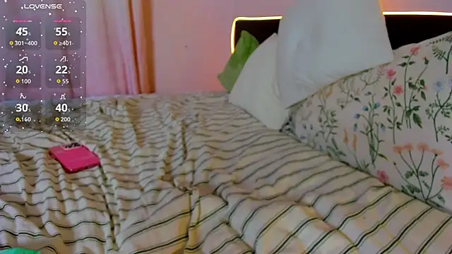 lexxxxxxi live XXX chat