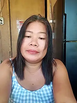 Lovelywoman43's Webcam Show