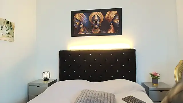 Shanon_mature's Live XXX Chat