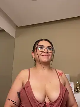 แชท XXX สดของ AlmaraRouge