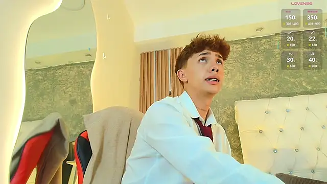 Tomy_Rox Adlı Modelin Web Kamerası Şovu