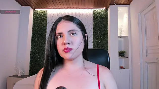 Alicee_BroownnのライブXXXチャット