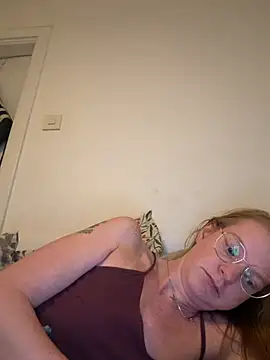 Chat +18 de jannis1992 ao vivo