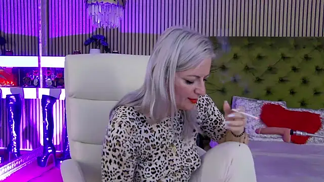 LadyTouch Webcam show