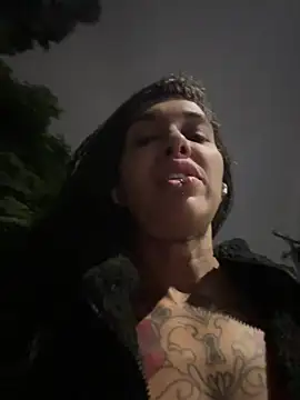 แชท XXX สดของ Nikatsu