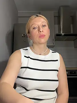 Kittie_Valentine's Live XXX Chat