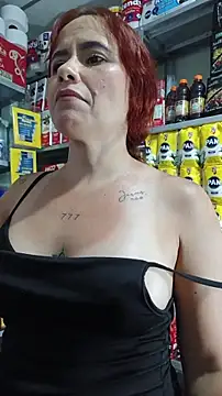 Chatroom XXX en direct de Queen_lorena