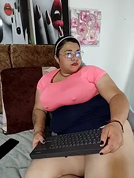 Chat +18 de SafiroJhons ao vivo