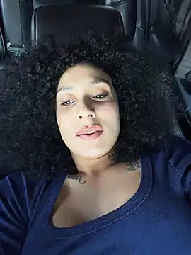 XXX chat uživo modela FerrariFrench