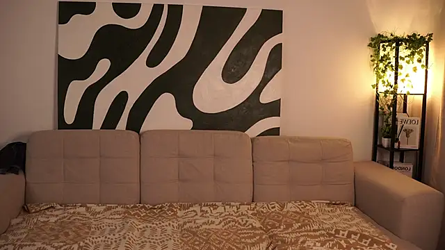 Chat +18 de ElviaLopresti ao vivo