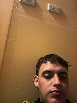 TommyHolland webcam show