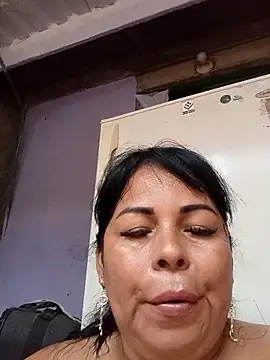 Chat +18 de Mother-Big-tits ao vivo