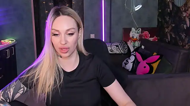 Chatroom XXX en direct de Blckmirrorr