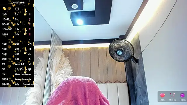 nahomyrusell – Naživo XXX chat