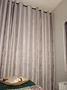 Chat XXX en directo de Yoyo-__