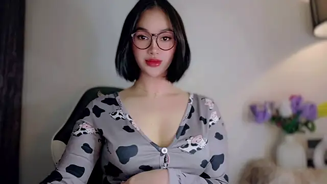 Anna_HollyDoll Pertunjukan Webcam