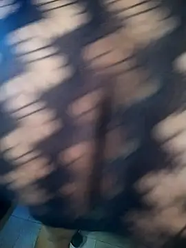 Czat XXX na żywo – Sheroni_95