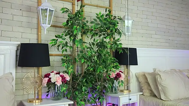 Chat XXX en directo de EmillyBronte