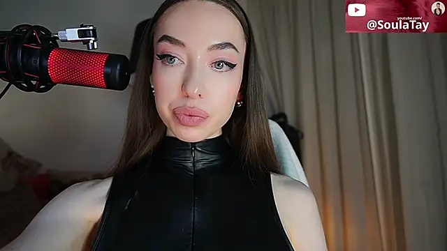 supreme_dominatrix 现场XXX聊天