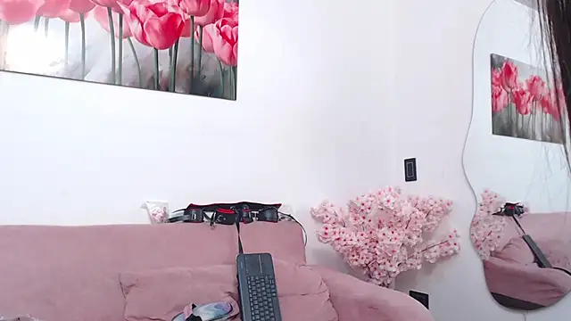 pinky_f00x Live XXX-Chat