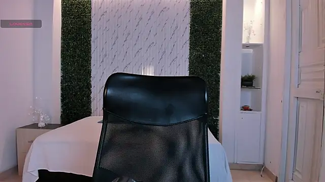 Chatroom XXX en direct de Alicee_Broownn