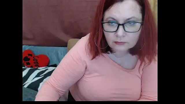 PlayfullMature Chat XXX in diretta