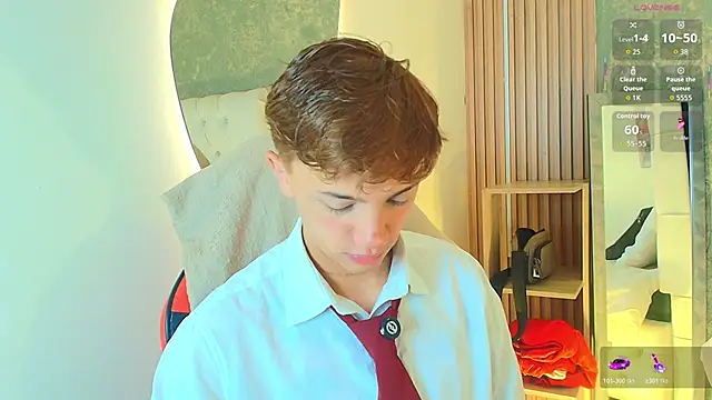 Chat XXX en directo de Tomy_Rox