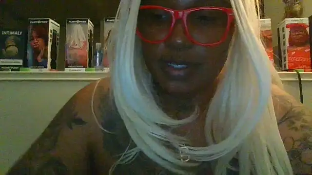 Chat XXX ao vivo de ShaBrimDaPornstar