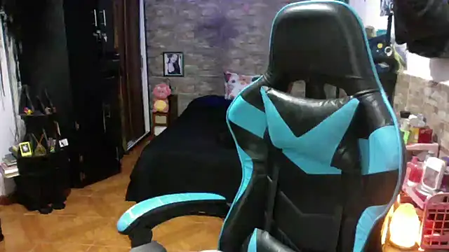 AngelaQueen_ লাইভ XXX চ্যাট