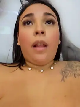 Chat XXX ao vivo de LizzRouse