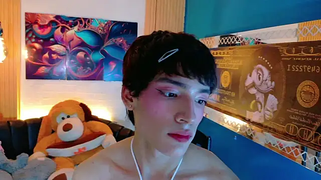 AlecciaNova Webcam Show