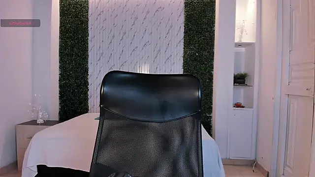 Alicee_Broownn's Live XXX Chat