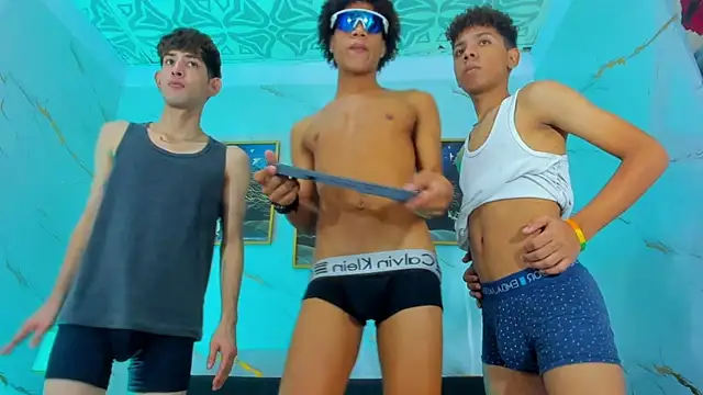 Show de Spicy_guys na webcam