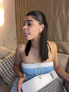 Chat +18 de Leah_Honey26 ao vivo