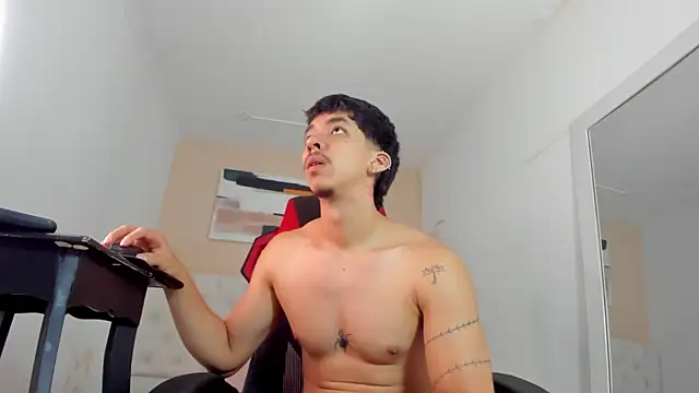 Czat XXX na żywo – ISAAC_CRYSTON