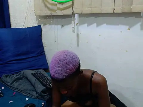 Chat +18 de Juicyjay2008 ao vivo