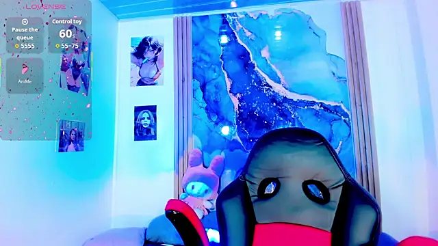 blonde_queen- Webcam-Show