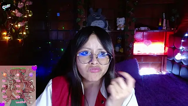 Chat +18 de MidoriQuiinn ao vivo