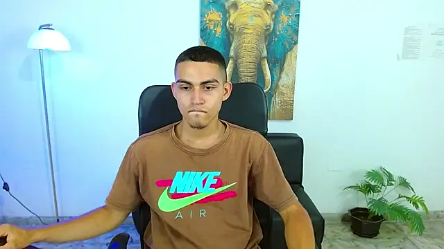 lucass_18 Webcam Show