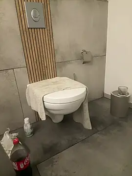 Niceguyxxx1234のライブXXXチャット