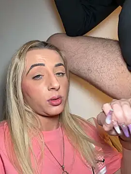 Strongqueen – Live XXX-chat