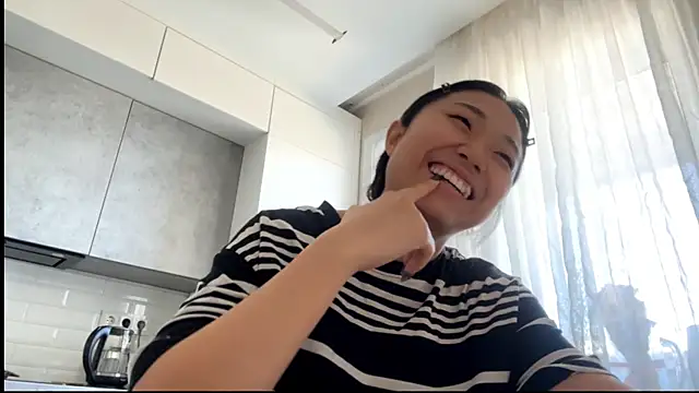 SweetMiaXO's Live XXX Chat