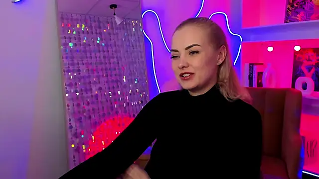 StephanieSweety Live XXX-chat