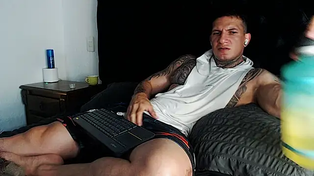 Chat XXX ao vivo de Shane_Clay