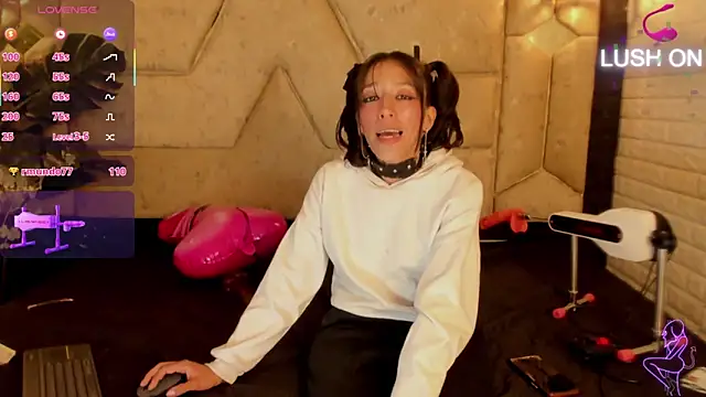 Julieta_Slav3 Live XXX-chat