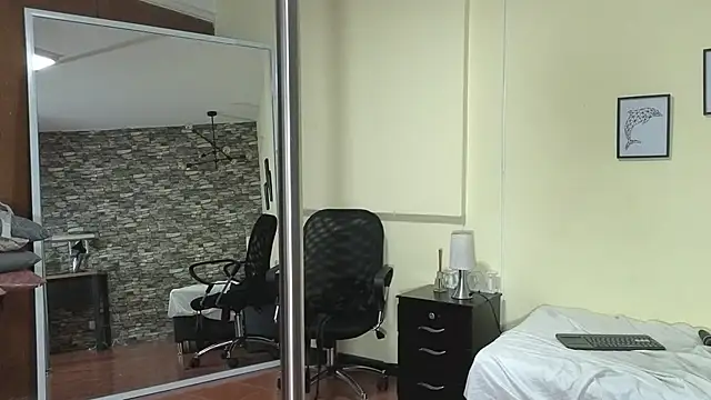 Chat +18 de TokyoSky ao vivo